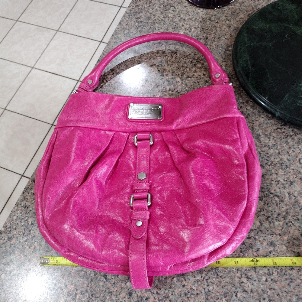 Marc by Marc Jacobs Dr. Q Lil Riz shoulder bag in Pink leather - Picture 11 of 17